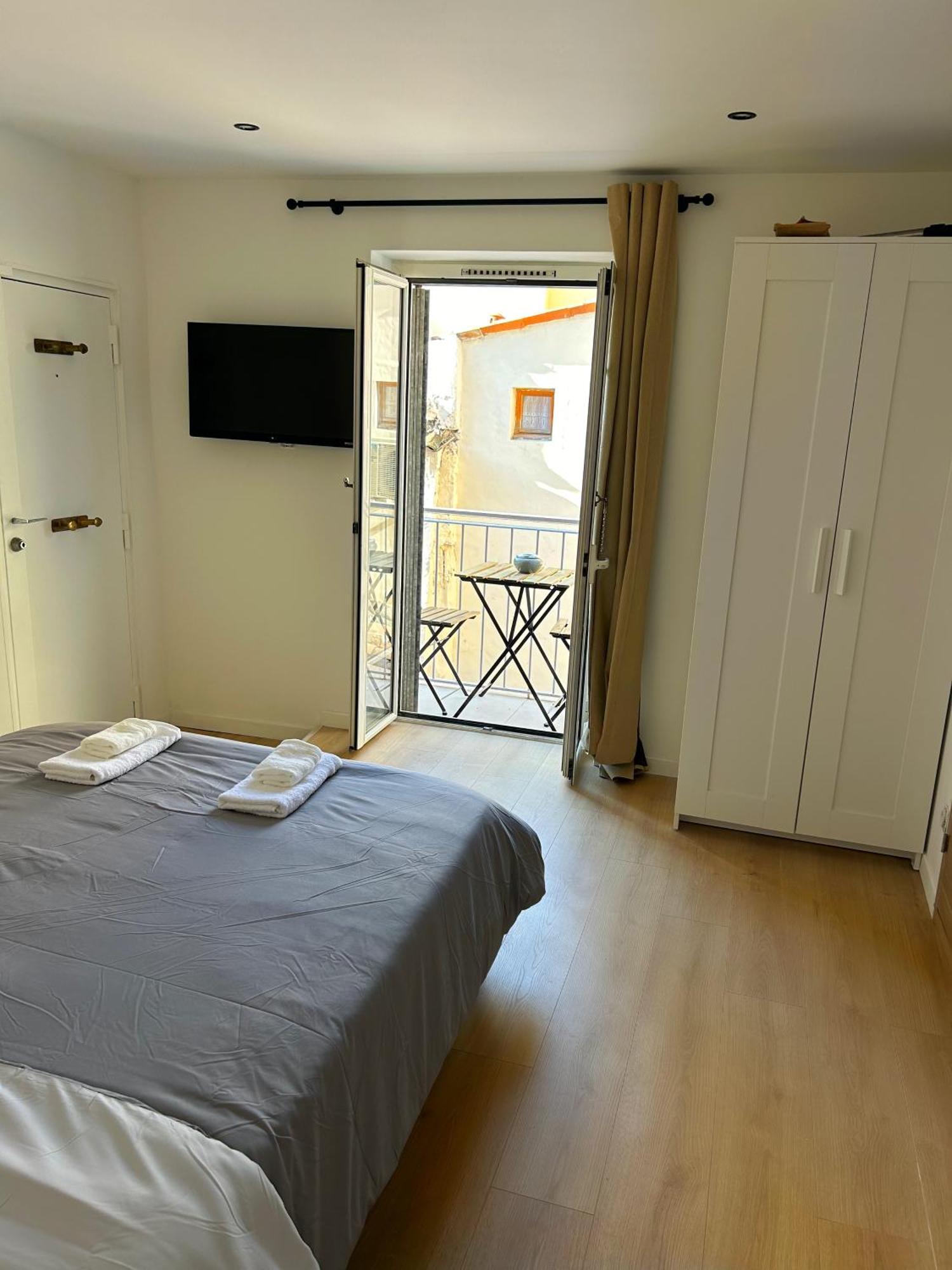 Charmant 3 Pieces Renove Au Coeur Du Vieil Antibes Buitenkant foto